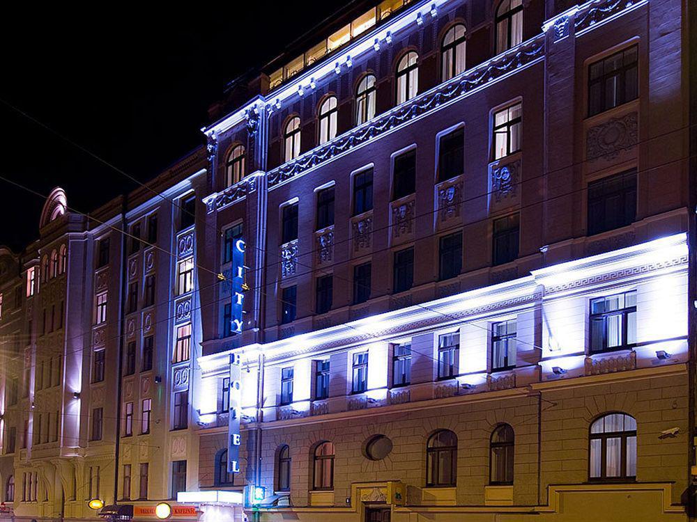 City Hotel Teater リガ エクステリア 写真